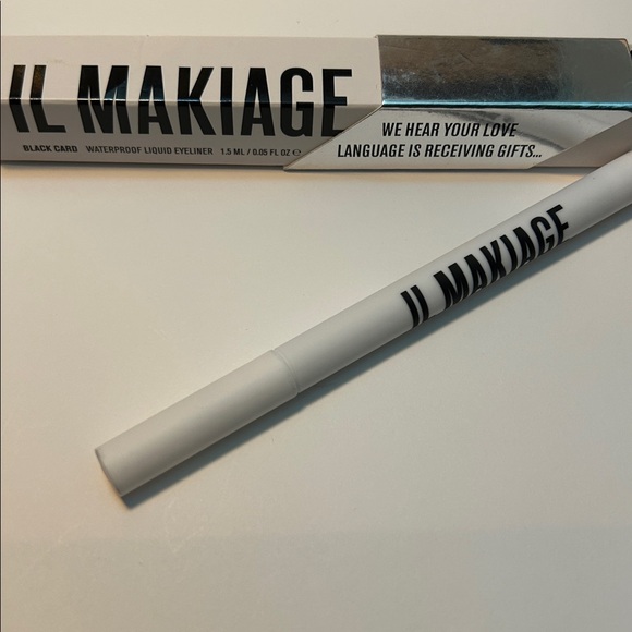 IL MAKIAGE BOLD BLACK Liquid Eyeliner - Picture 2 of 3